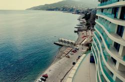 ea_SkyPlaza_2_4_mp4_snapshot_00_12_763