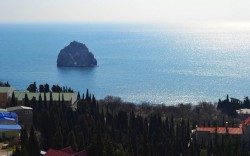 Продам участок 15 соток в Гурзуф Ялта Крым